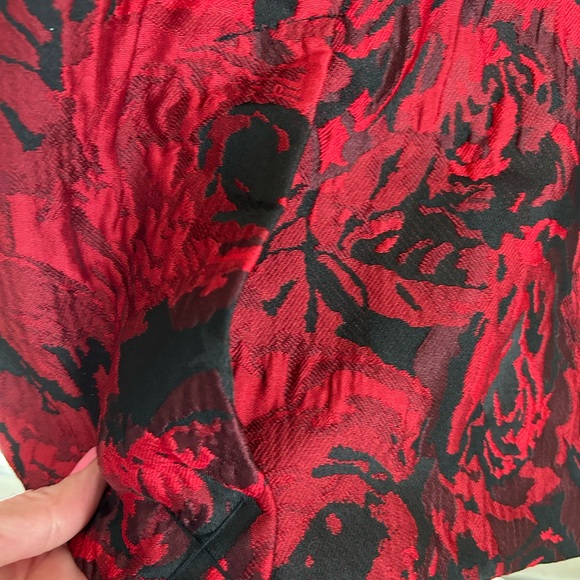 Chico Jacket, size 1, NWT, red & black, 2 eye hook closures and 2 side pockets - Picture 8 of 8